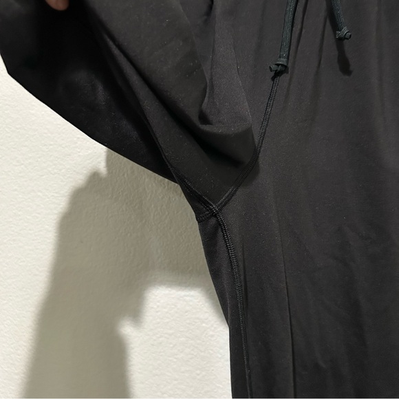 Ivivva LuLulemon girls black jogger pants 14 - Picture 3 of 8